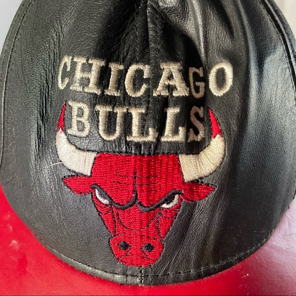 1990s” NBA Chicago Bulls Red/Black Leather Jeff Hamilton Design Strap back Hat - Picture 14 of 16